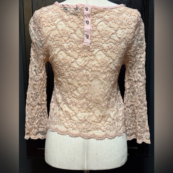Forever 21 Vintage Light Pink lace top - Picture 3 of 6